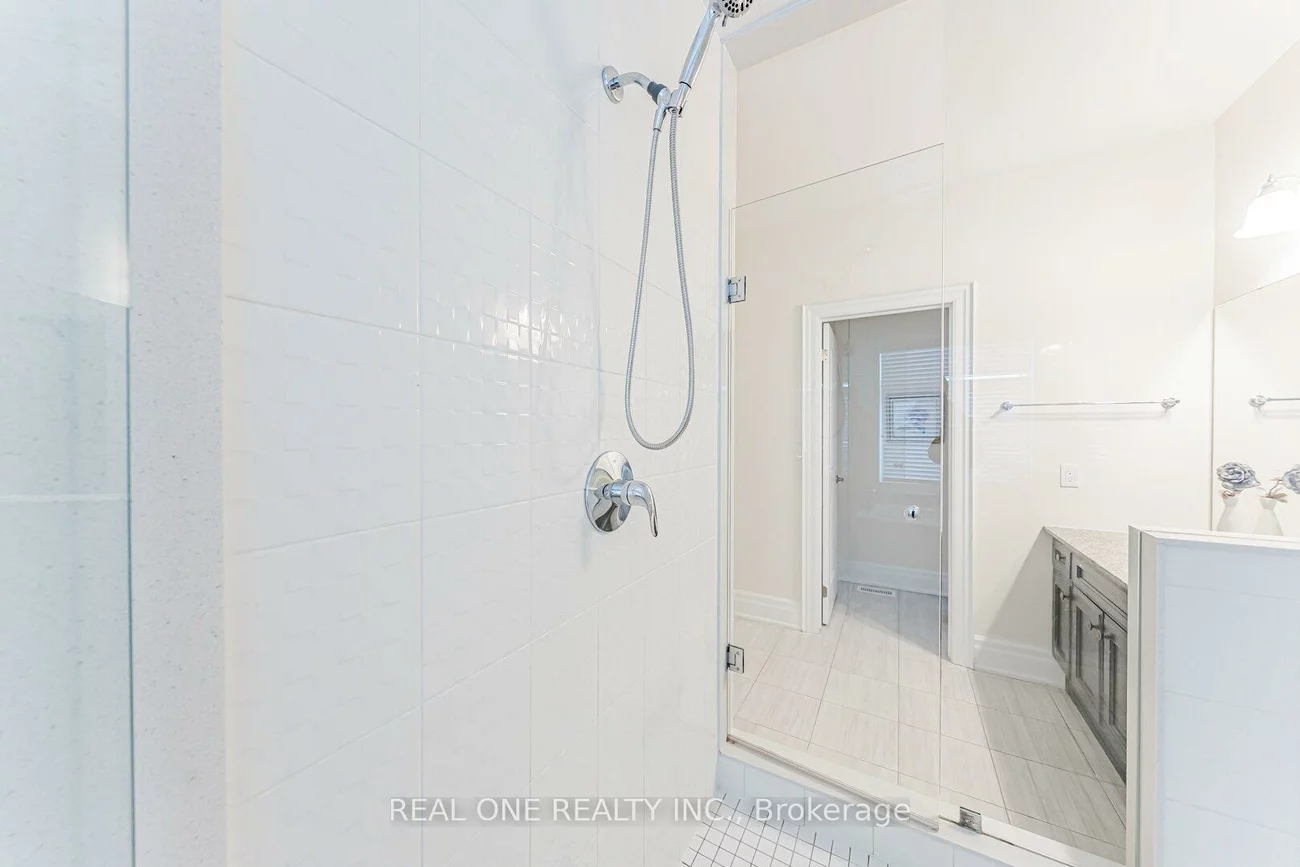 45, Shining Willow, South Richvale, Richmond Hill