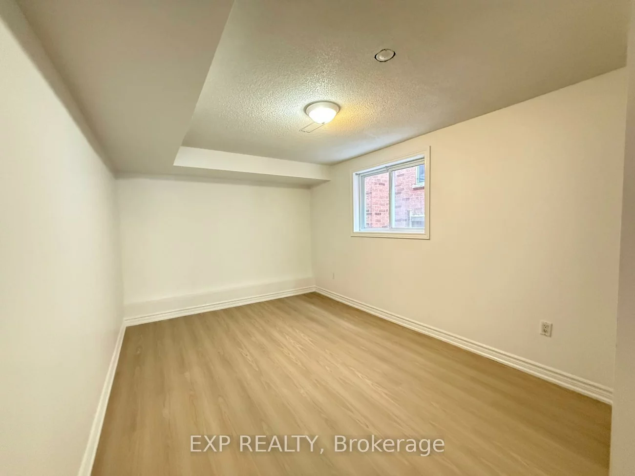 48, Estate Garden, Oak Ridges, Richmond Hill