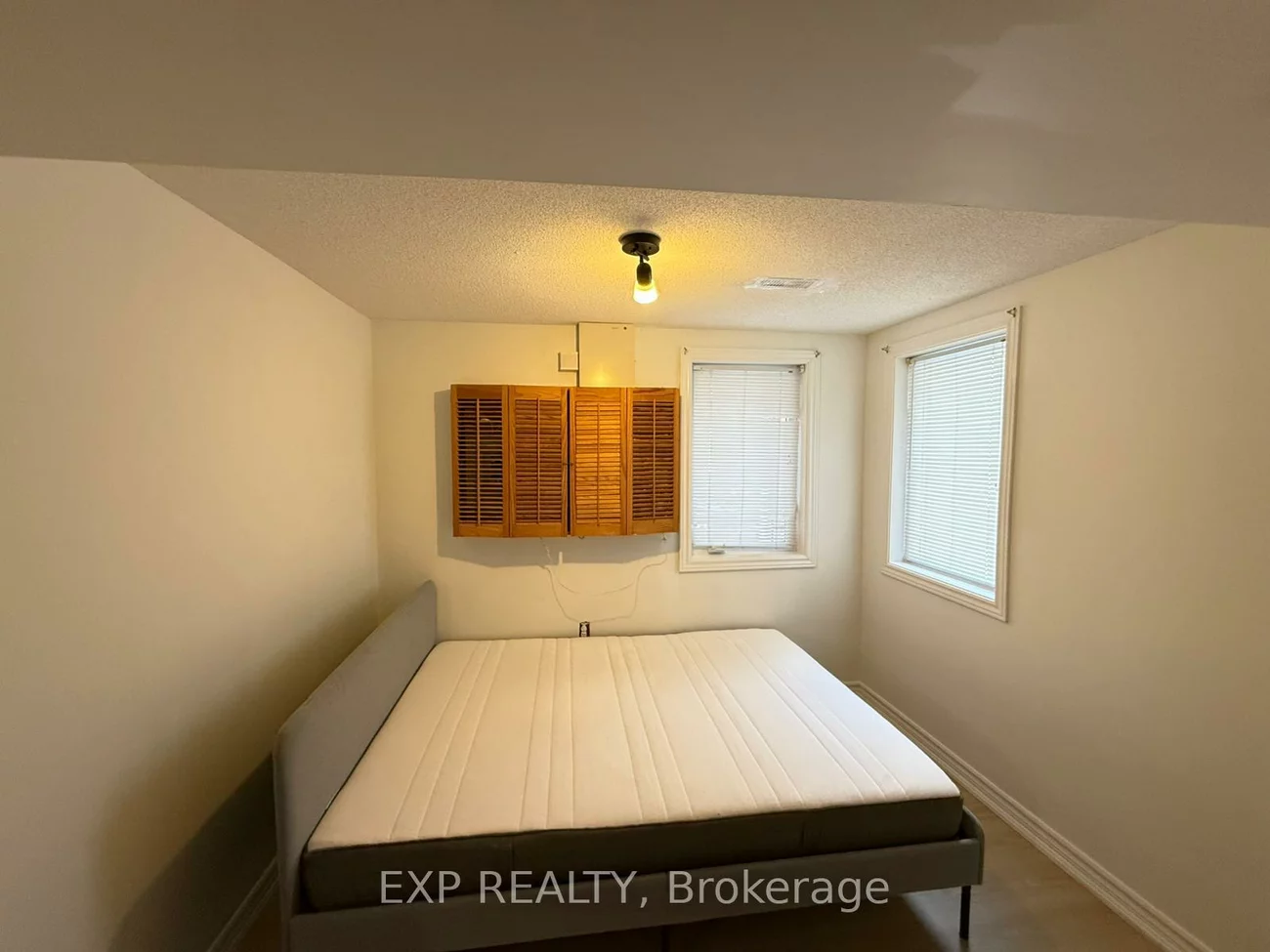 48, Estate Garden, Oak Ridges, Richmond Hill