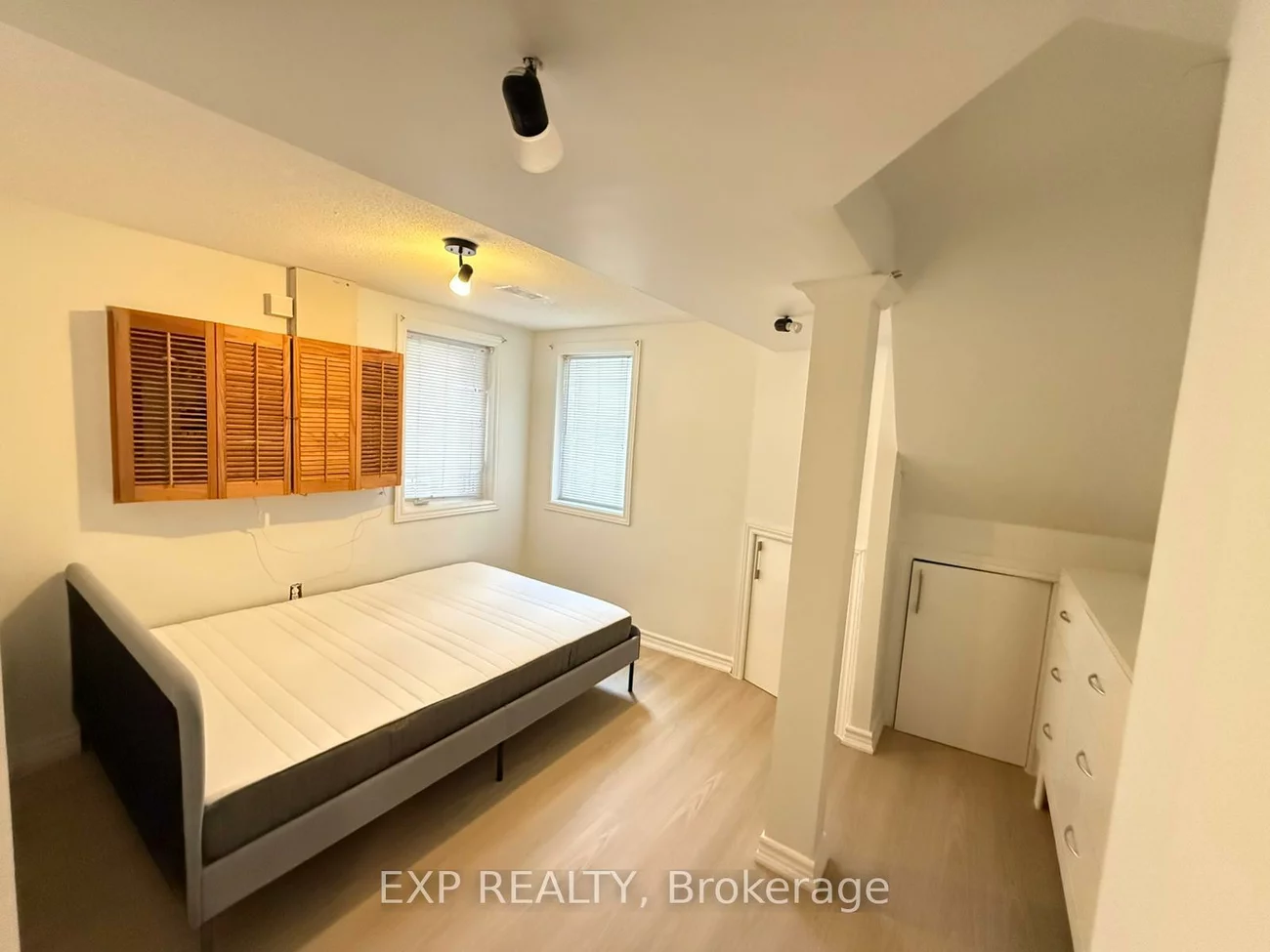 48, Estate Garden, Oak Ridges, Richmond Hill