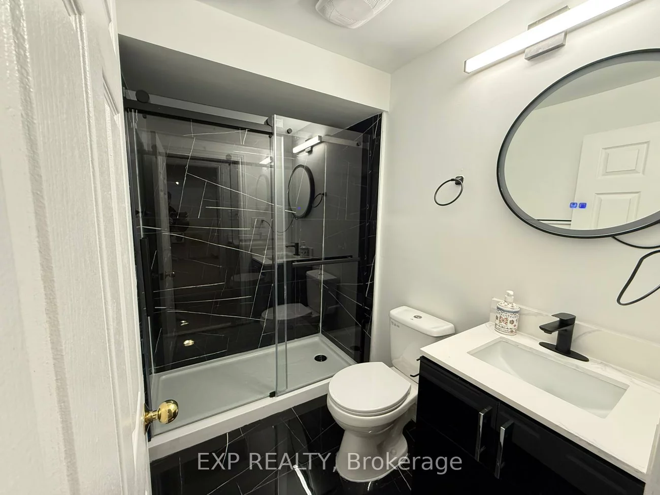 48, Estate Garden, Oak Ridges, Richmond Hill