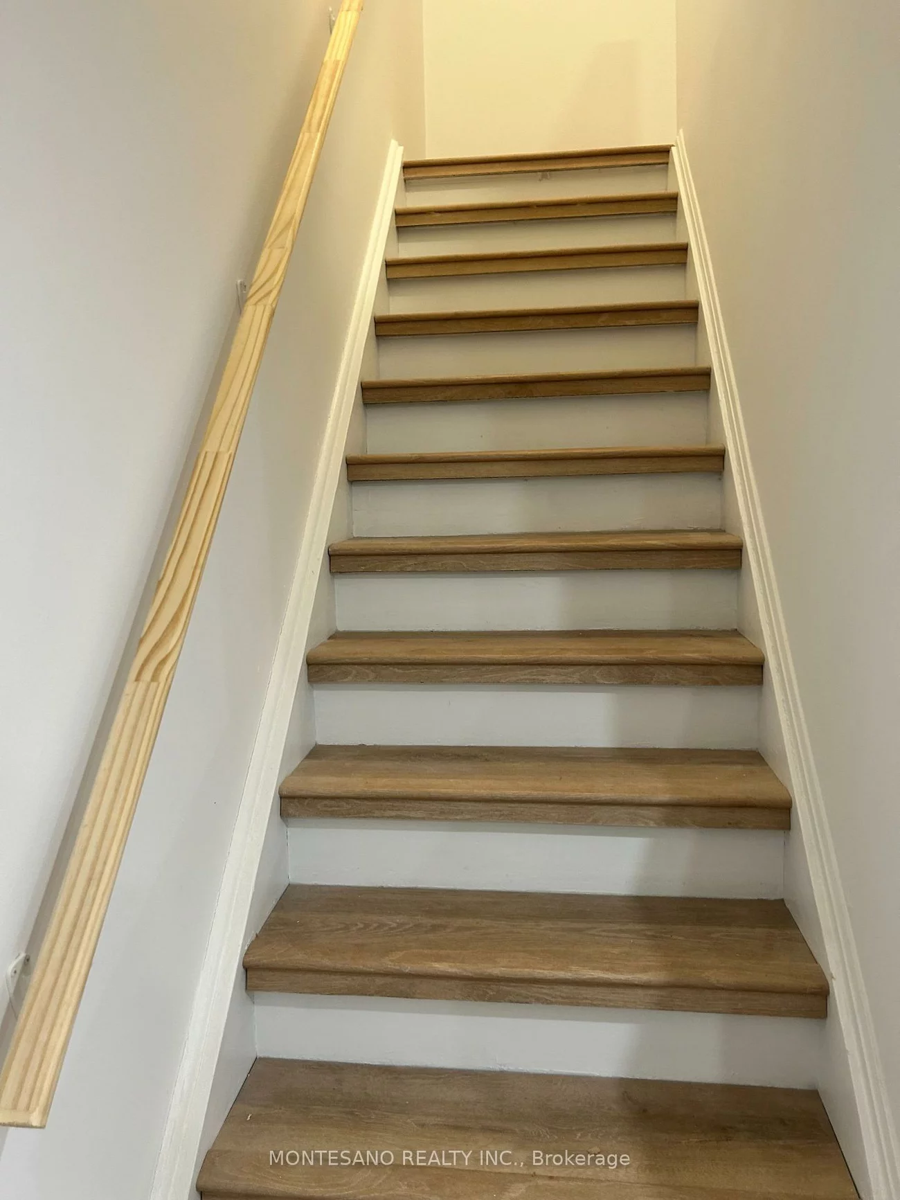 83A, Arnold, Mill Pond, Richmond Hill