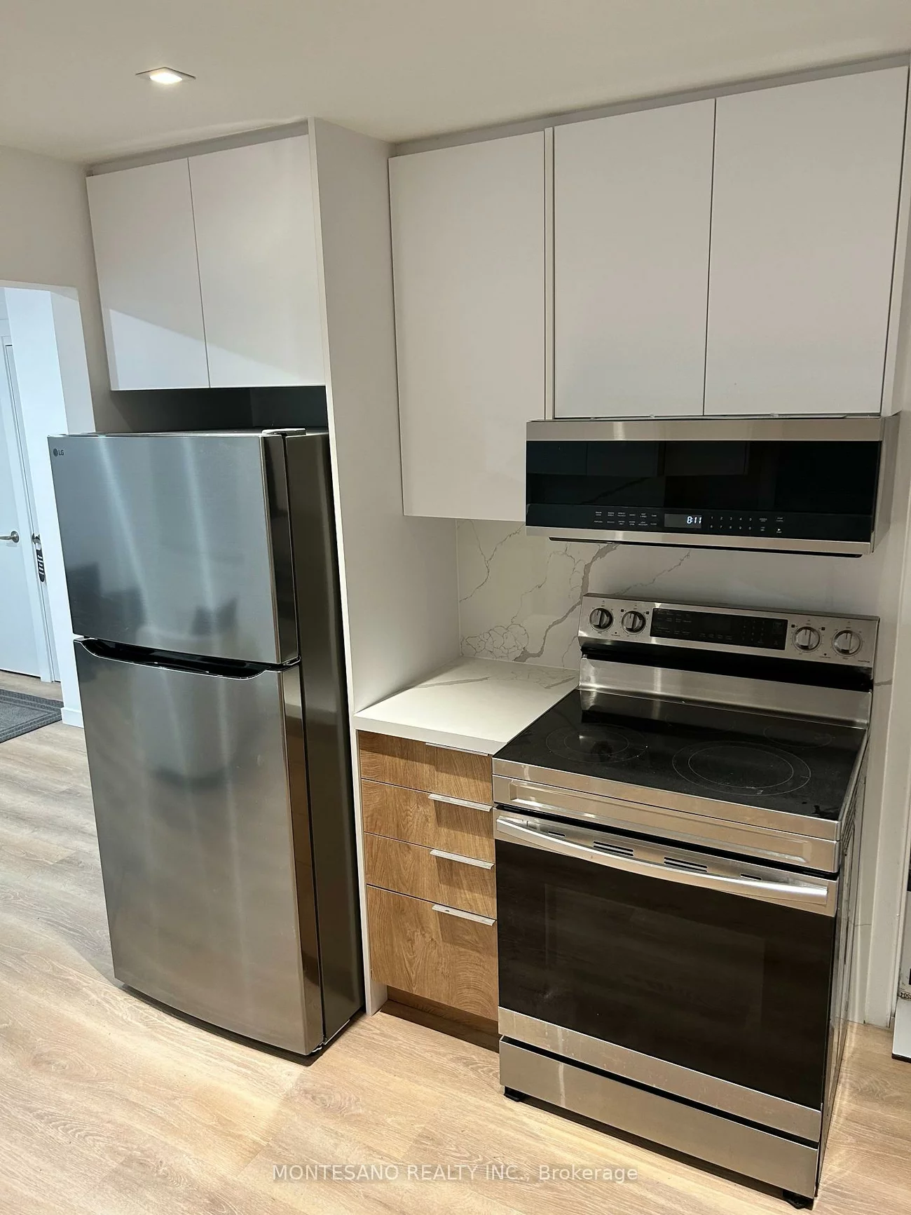 83A, Arnold, Mill Pond, Richmond Hill