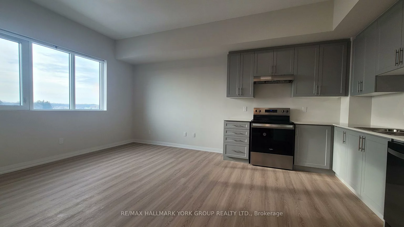 13042, Yonge, Oak Ridges, Richmond Hill