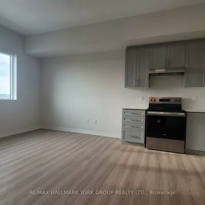 13042, Yonge, Oak Ridges, Richmond Hill