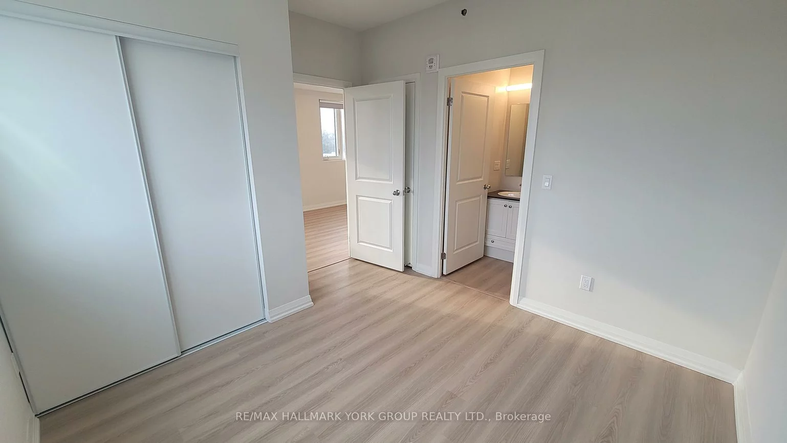 13042, Yonge, Oak Ridges, Richmond Hill