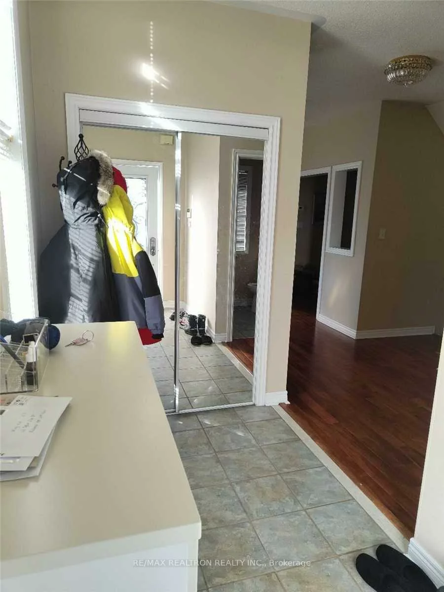 26, English Oak, Oak Ridges Lake Wilcox, Richmond Hill