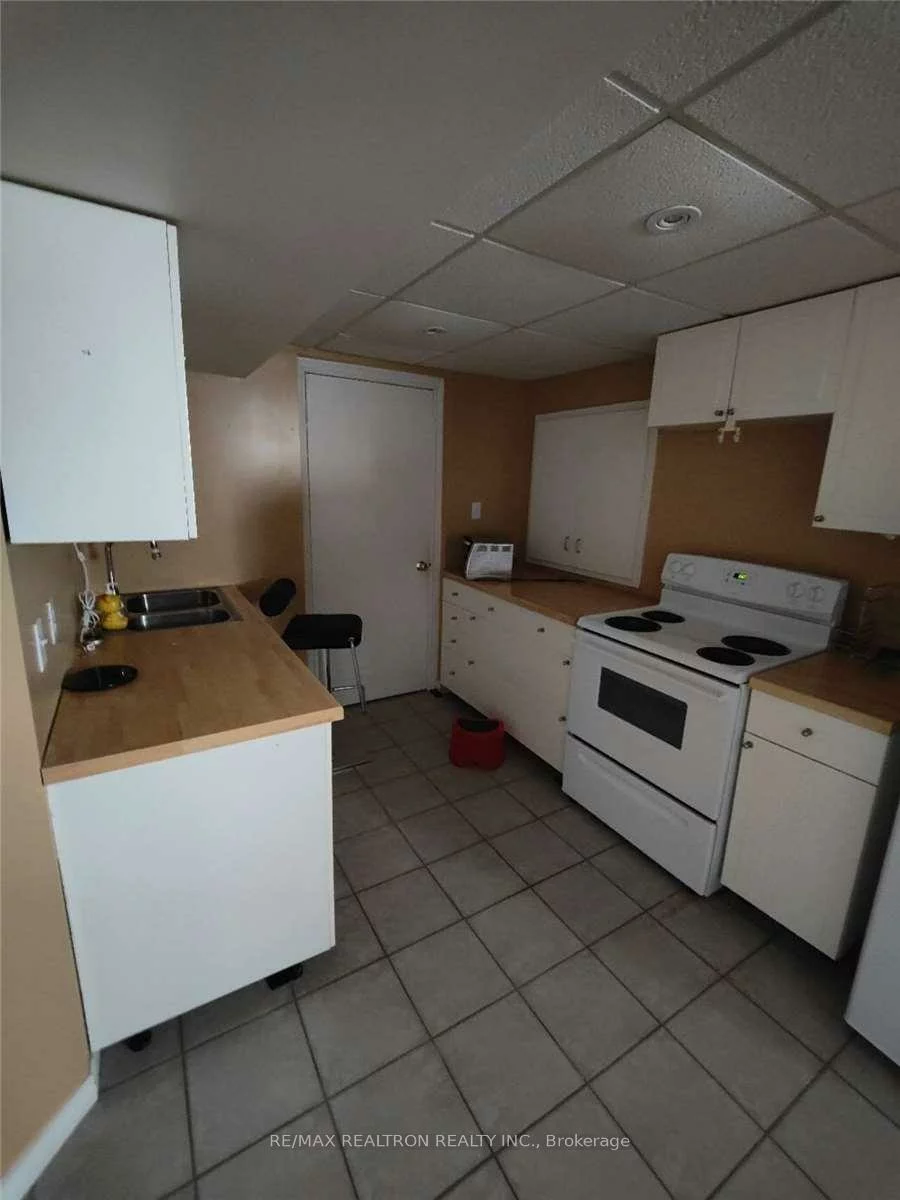 26, English Oak, Oak Ridges Lake Wilcox, Richmond Hill