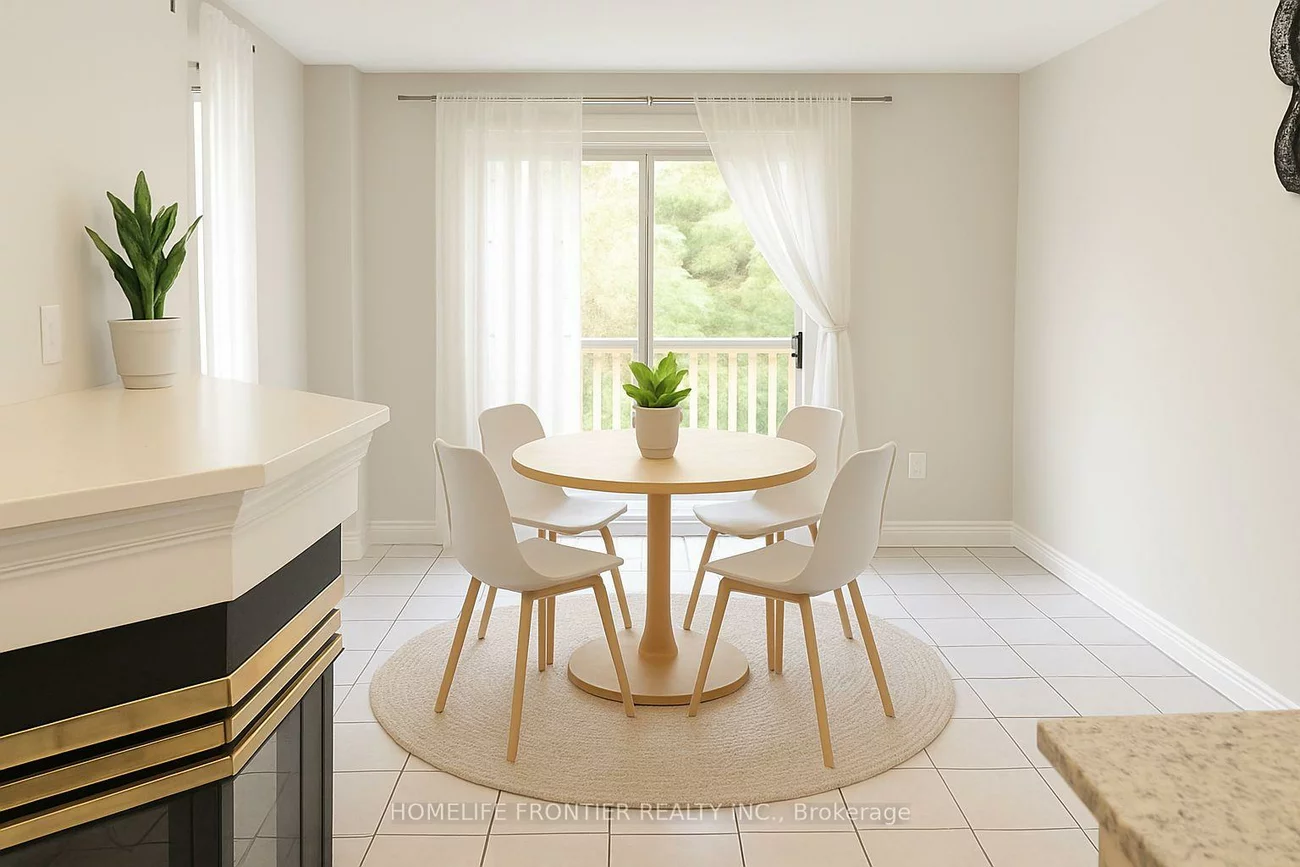 210, Kimono, Rouge Woods, Richmond Hill