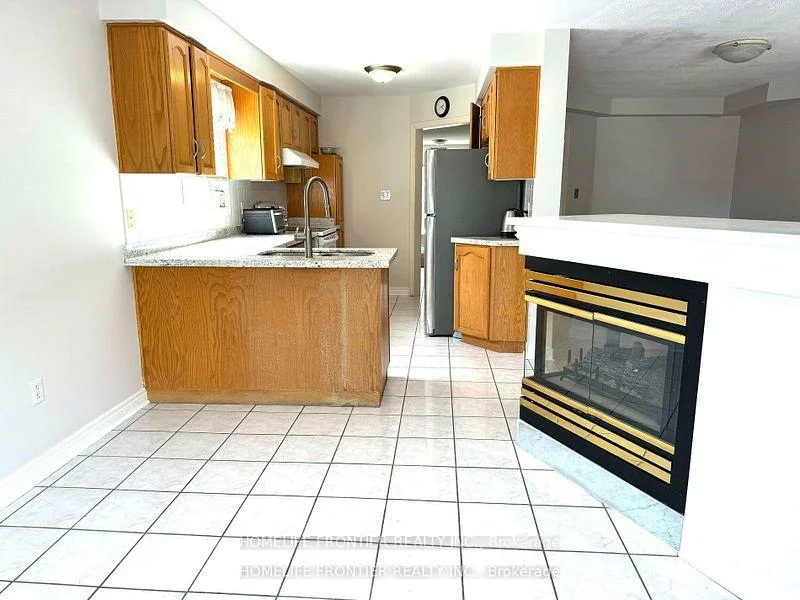 210, Kimono, Rouge Woods, Richmond Hill