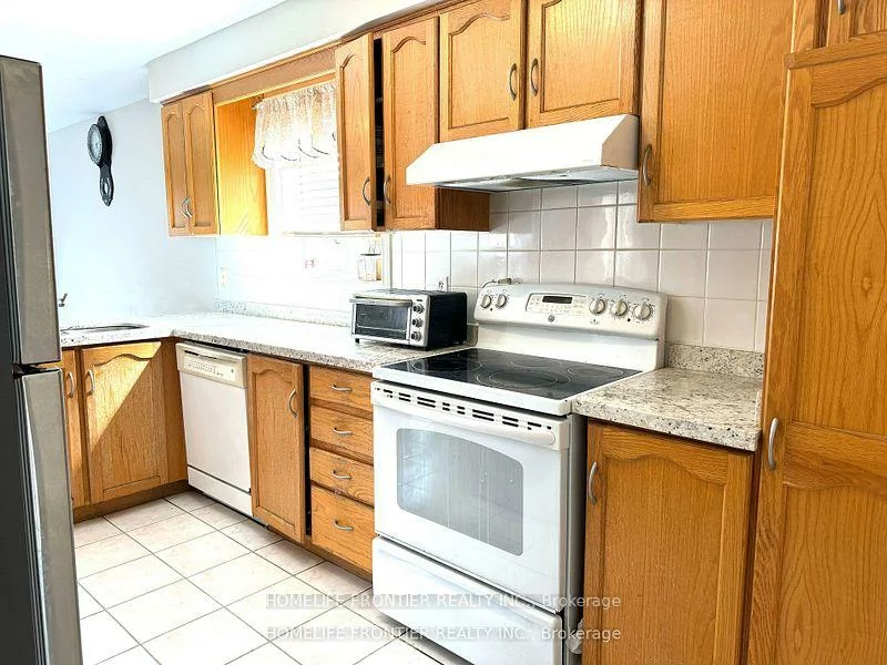 210, Kimono, Rouge Woods, Richmond Hill