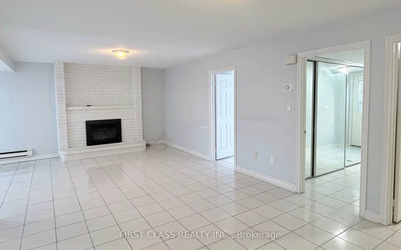 238, N Lake, Oak Ridges Lake Wilcox, Richmond Hill