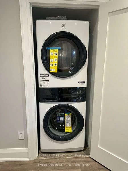 232, Duncan, Langstaff, Richmond Hill