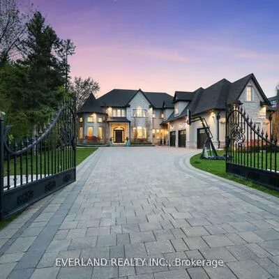 232, Duncan, Langstaff, Richmond Hill