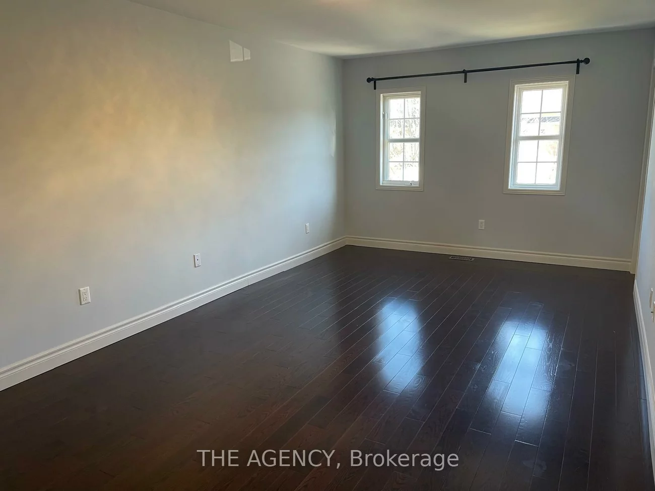 9031, Yonge, Langstaff, Richmond Hill