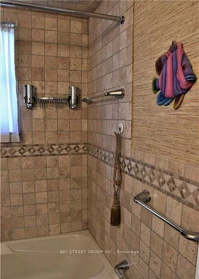 185, Taylor Mills, Crosby, Richmond Hill