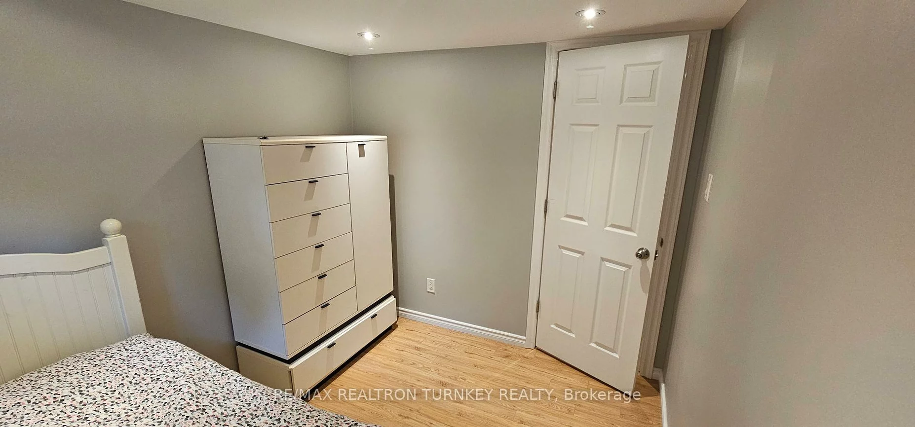 41, Merrylynn, North Richvale, Richmond Hill