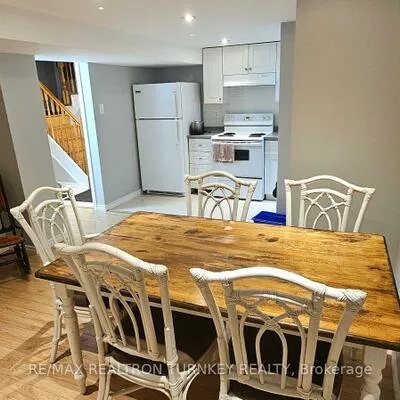 41, Merrylynn, North Richvale, Richmond Hill