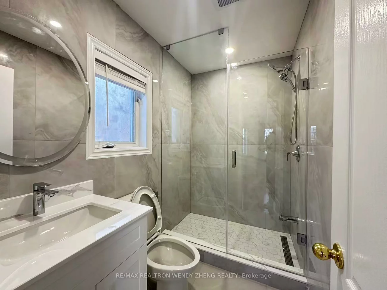 29, Libra, Rouge Woods, Richmond Hill