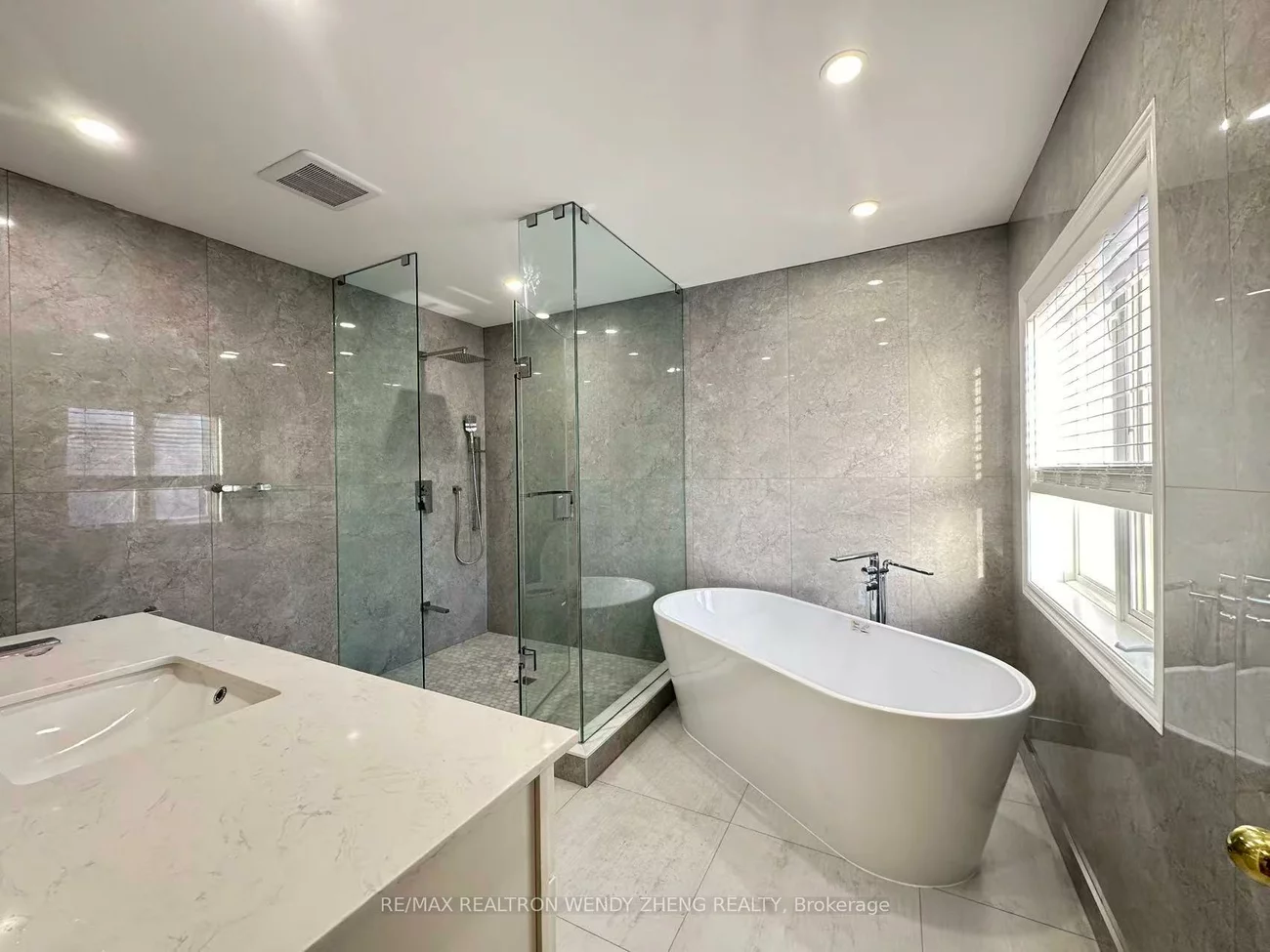 29, Libra, Rouge Woods, Richmond Hill