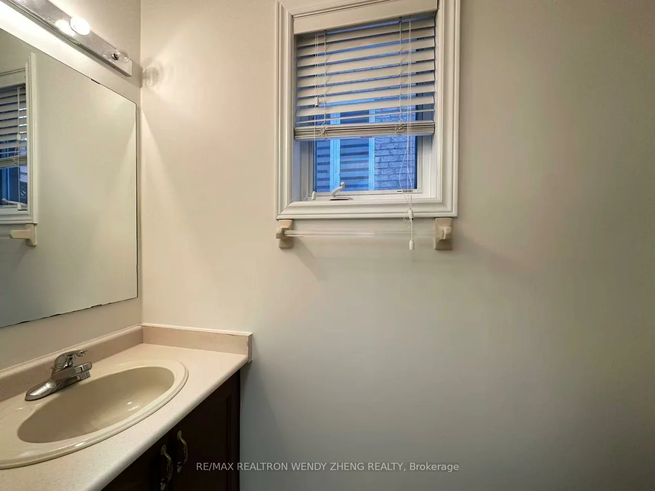 29, Libra, Rouge Woods, Richmond Hill