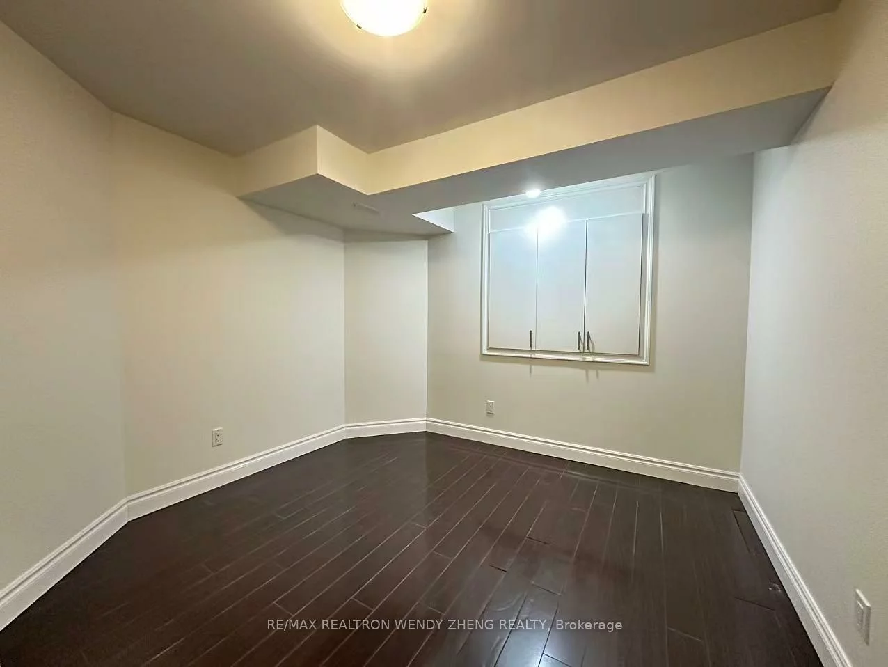 29, Libra, Rouge Woods, Richmond Hill