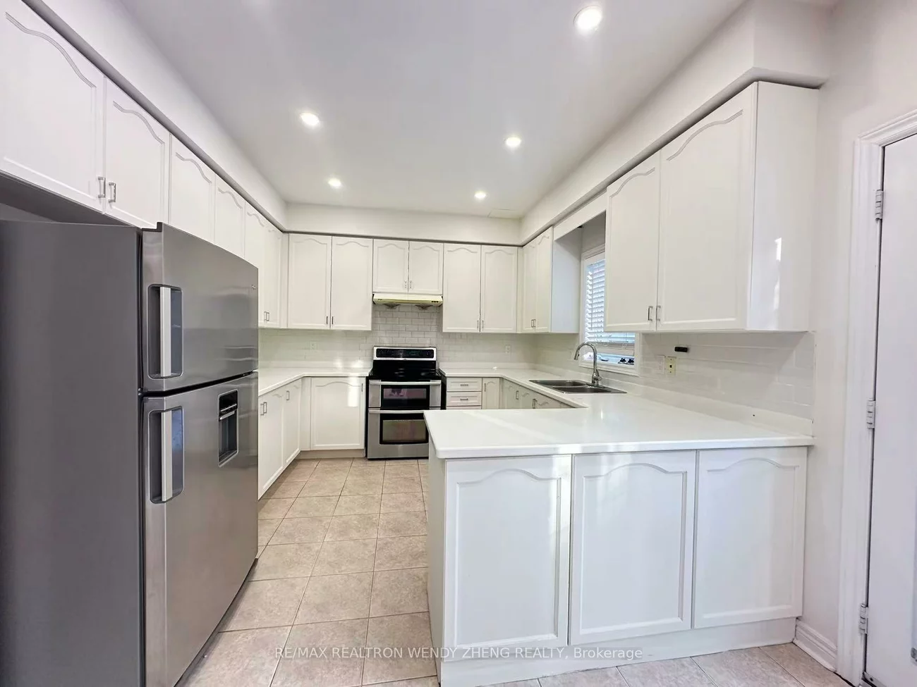 29, Libra, Rouge Woods, Richmond Hill