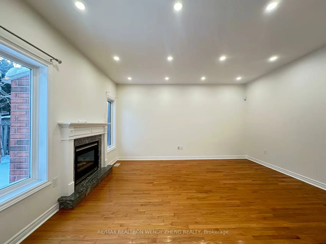 29, Libra, Rouge Woods, Richmond Hill