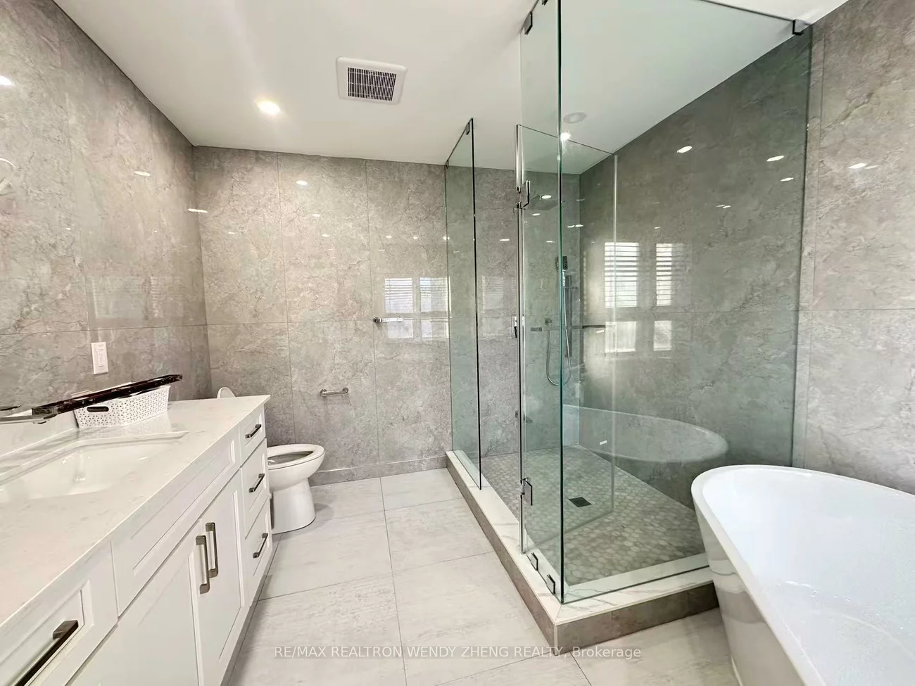 29, Libra, Rouge Woods, Richmond Hill