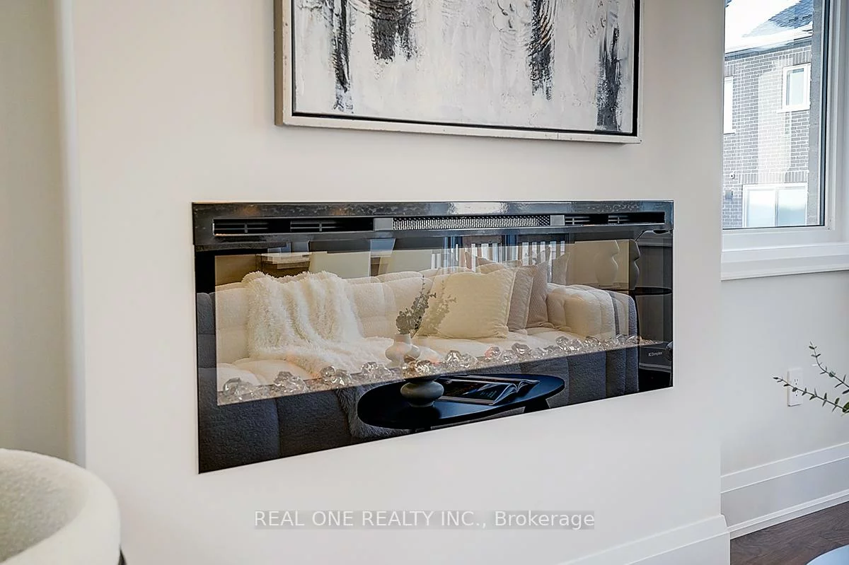 18, Mace, Rural Richmond Hill, Richmond Hill