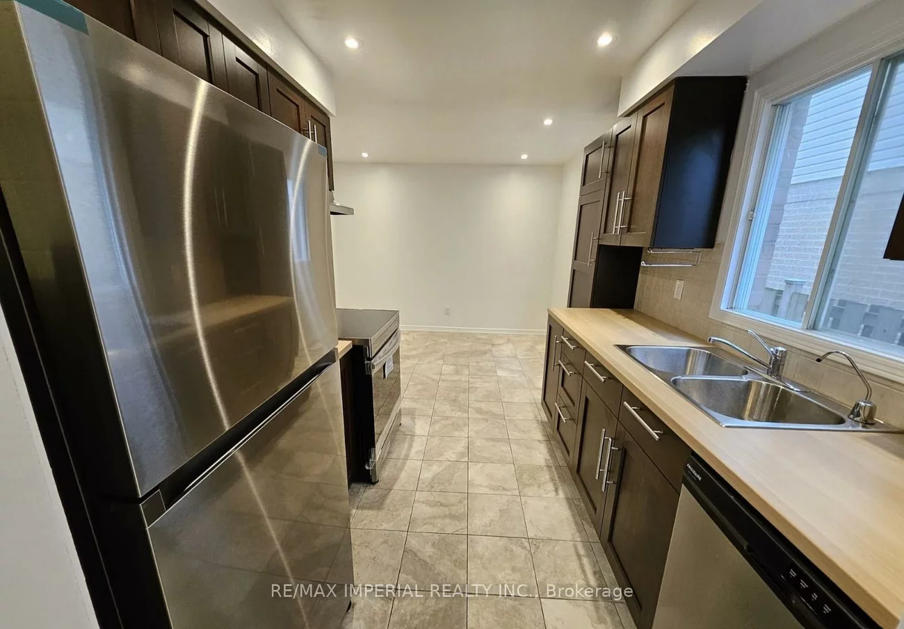 442, Church, Observatory, Richmond Hill