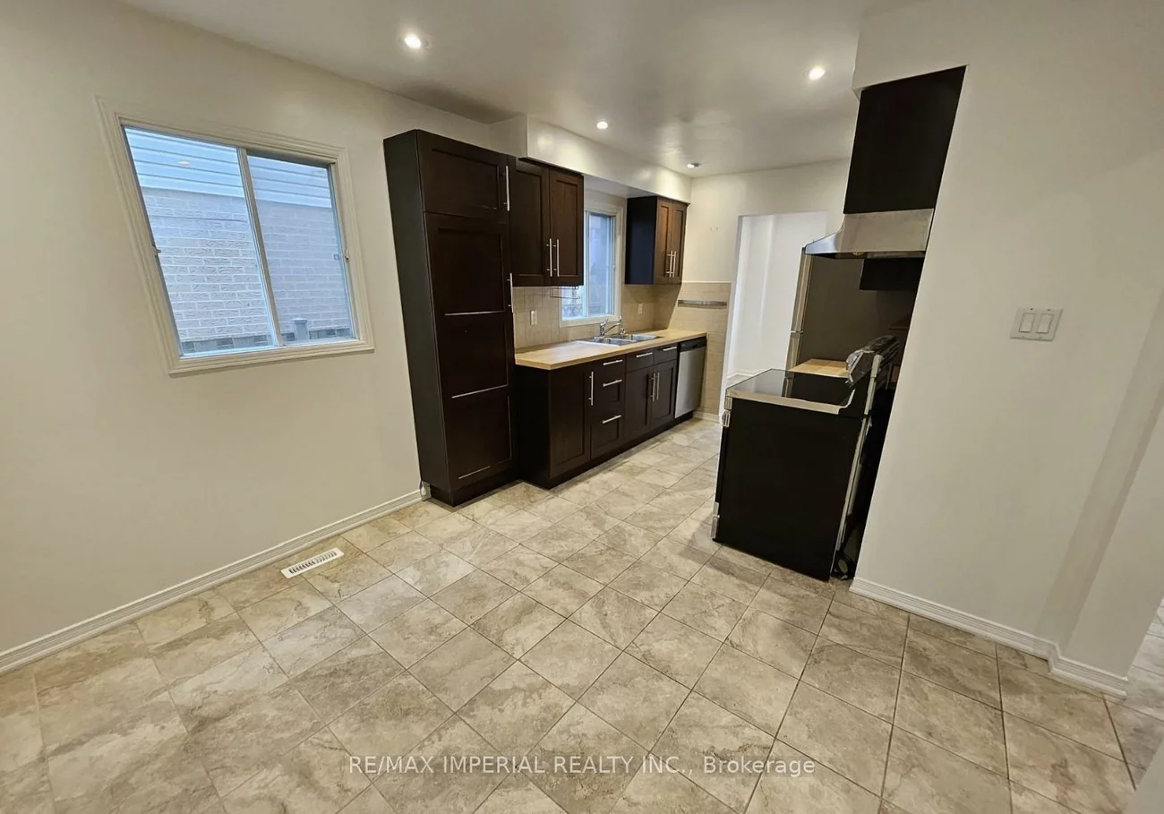 442, Church, Observatory, Richmond Hill