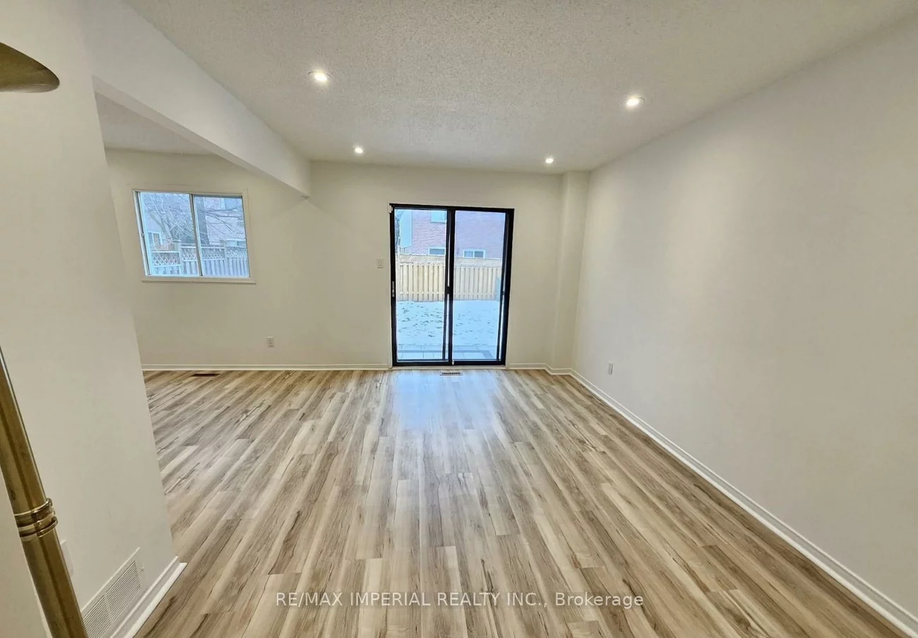 442, Church, Observatory, Richmond Hill