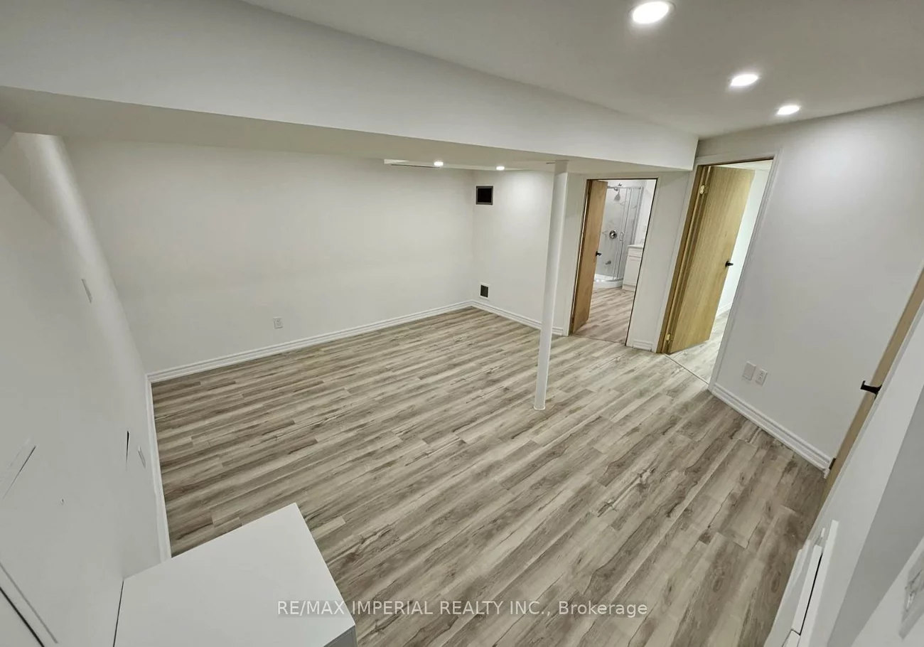 442, Church, Observatory, Richmond Hill