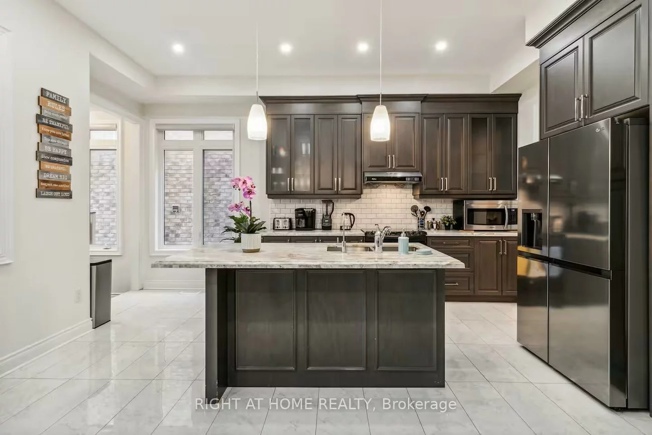 244, Paradelle, Oak Ridges Lake Wilcox, Richmond Hill