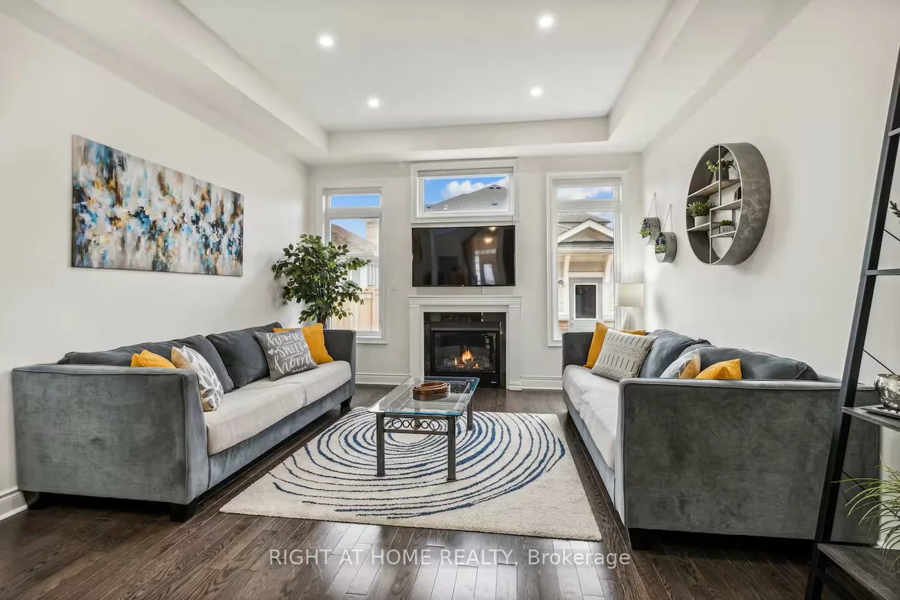 244, Paradelle, Oak Ridges Lake Wilcox, Richmond Hill