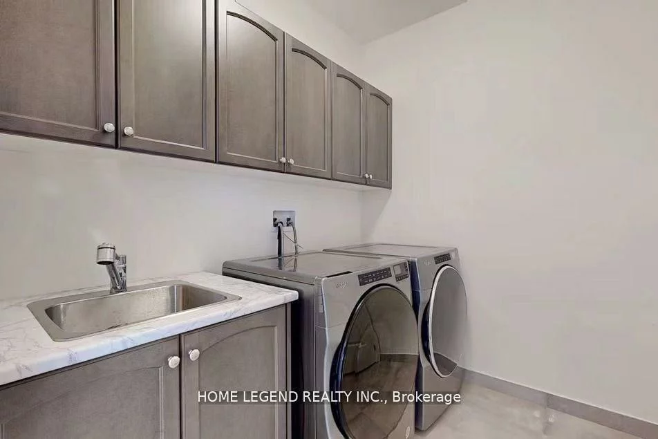 40, Meteorite, Observatory, Richmond Hill