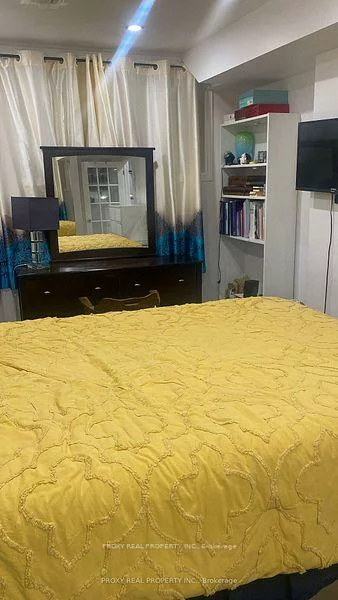 193, Selwyn, Jefferson, Richmond Hill