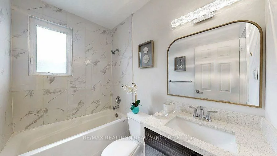 319, Taylor Mills, Crosby, Richmond Hill