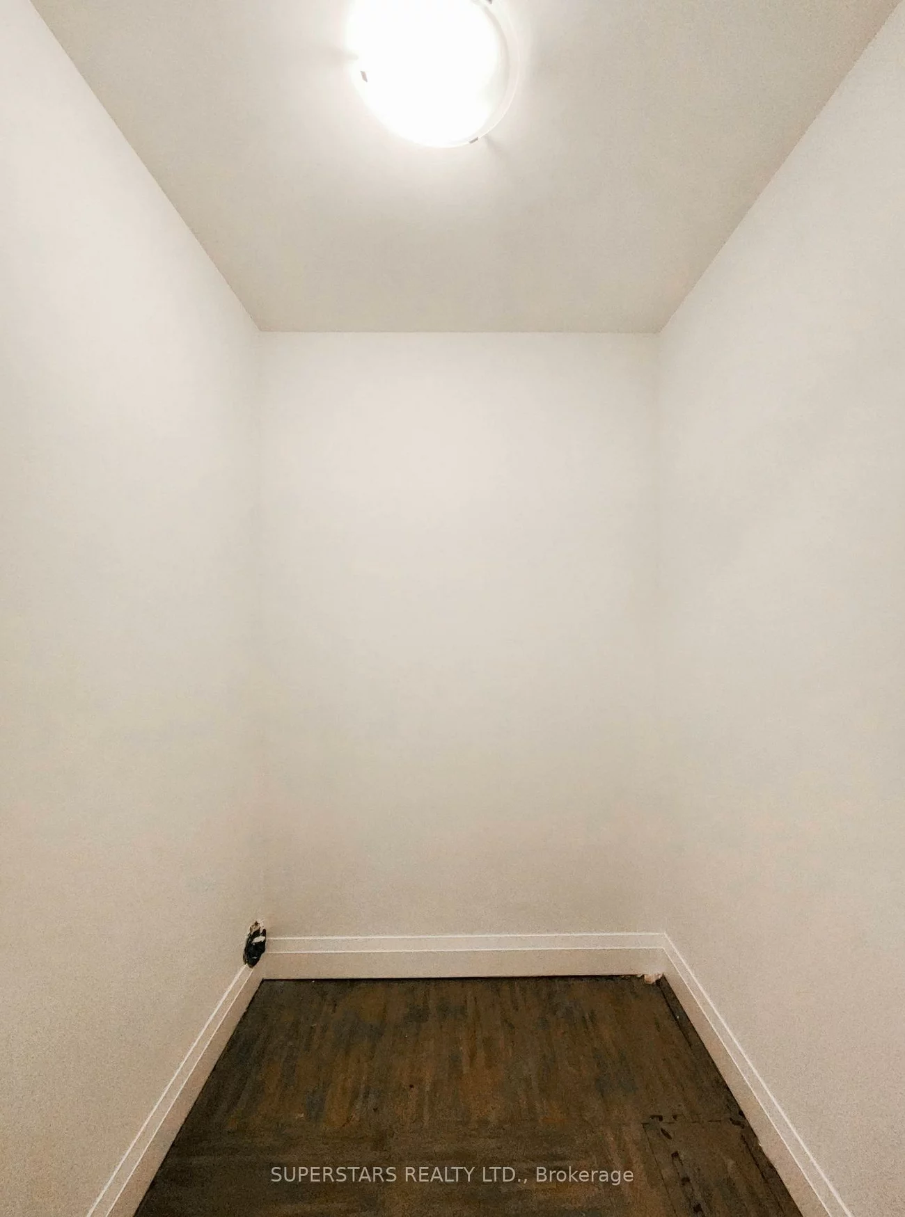 57, Divon, Bayview Hill, Richmond Hill