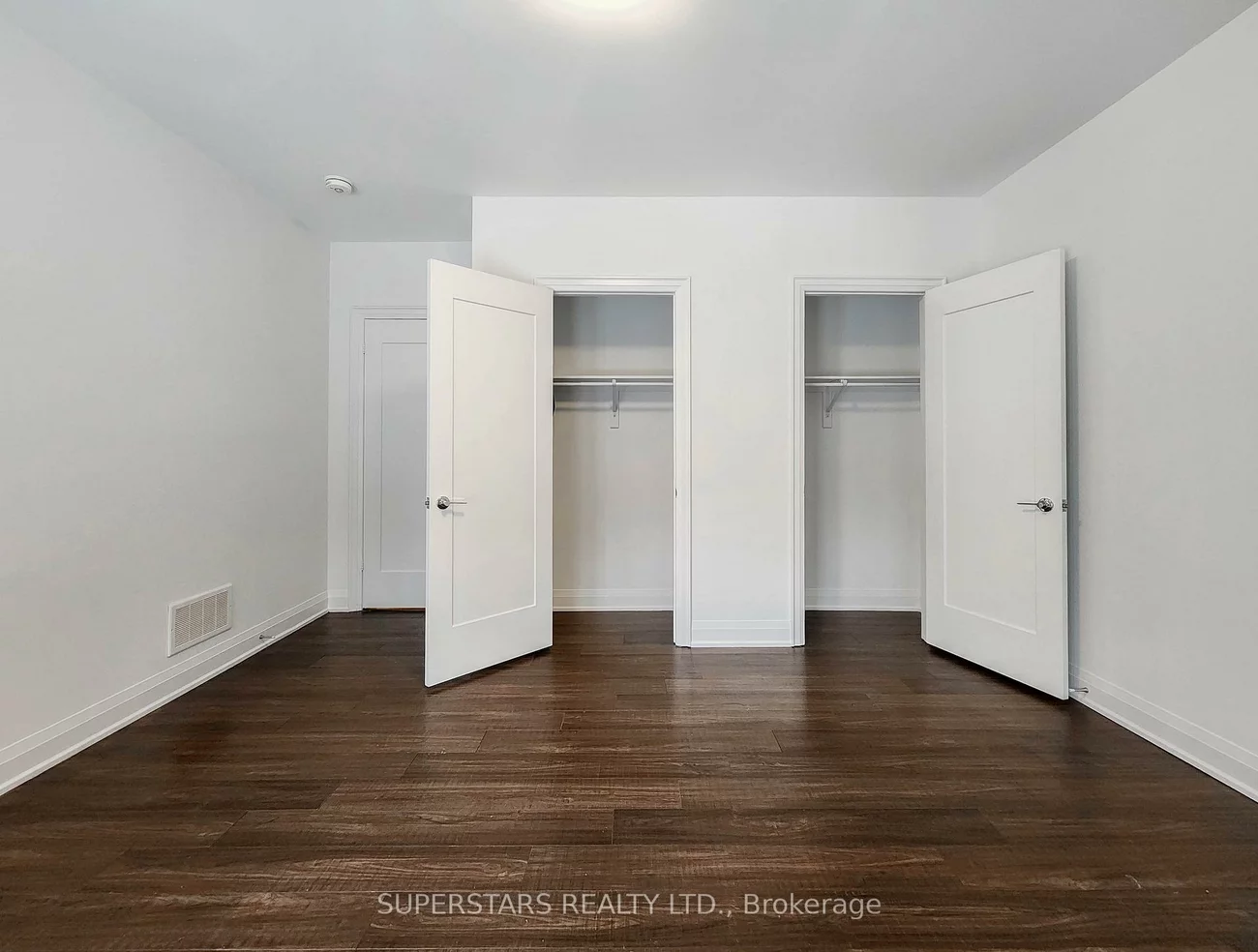 57, Divon, Bayview Hill, Richmond Hill