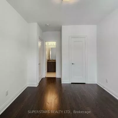 57, Divon, Bayview Hill, Richmond Hill