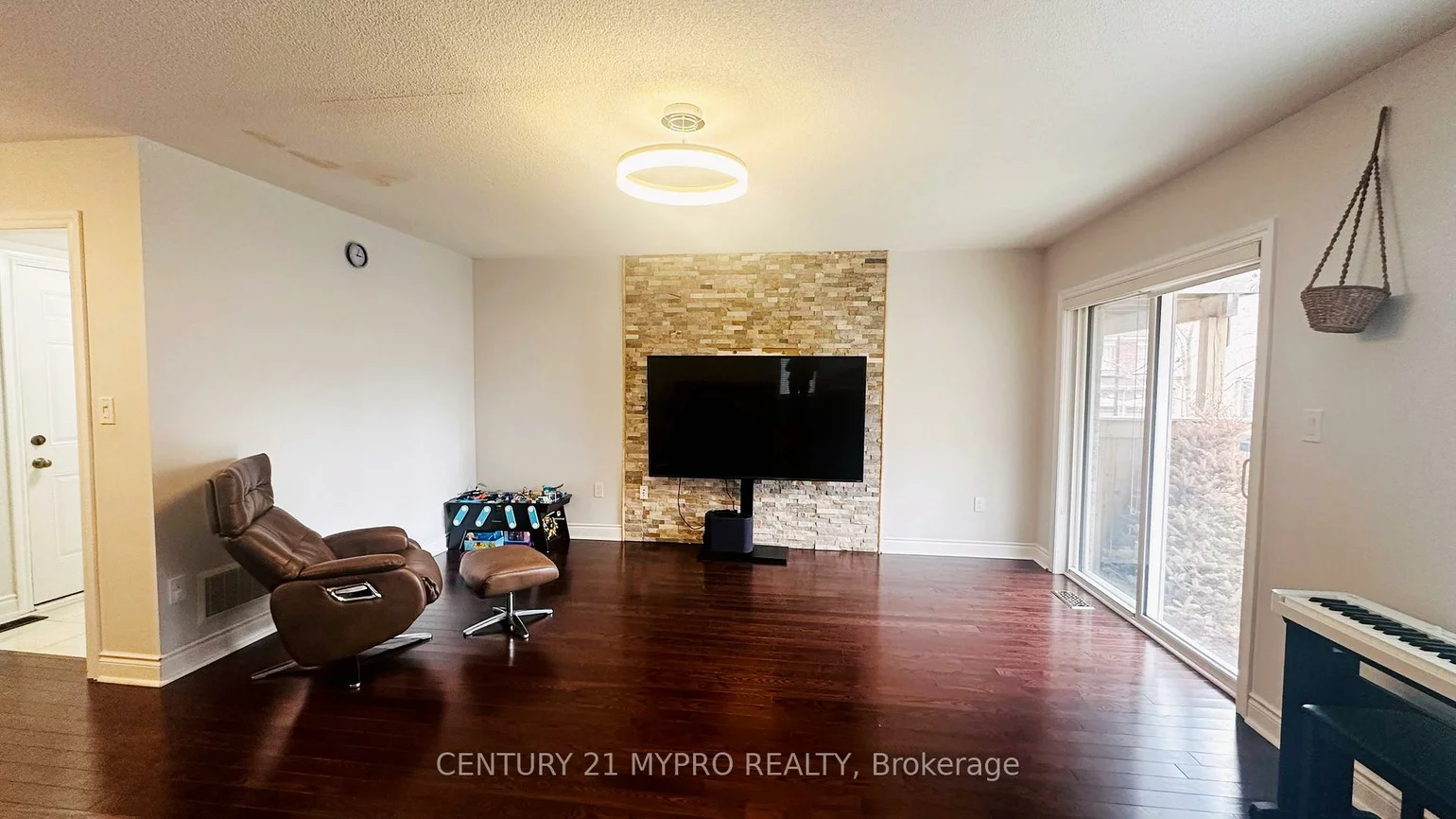 87, Mack Clement, Westbrook, Richmond Hill