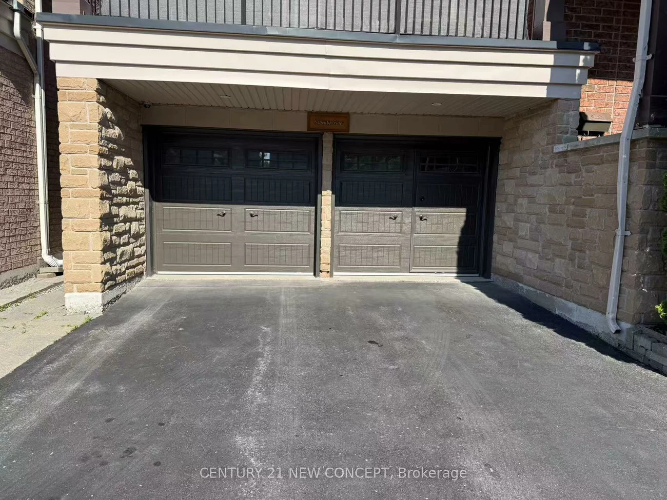 75, Alpaca, Jefferson, Richmond Hill