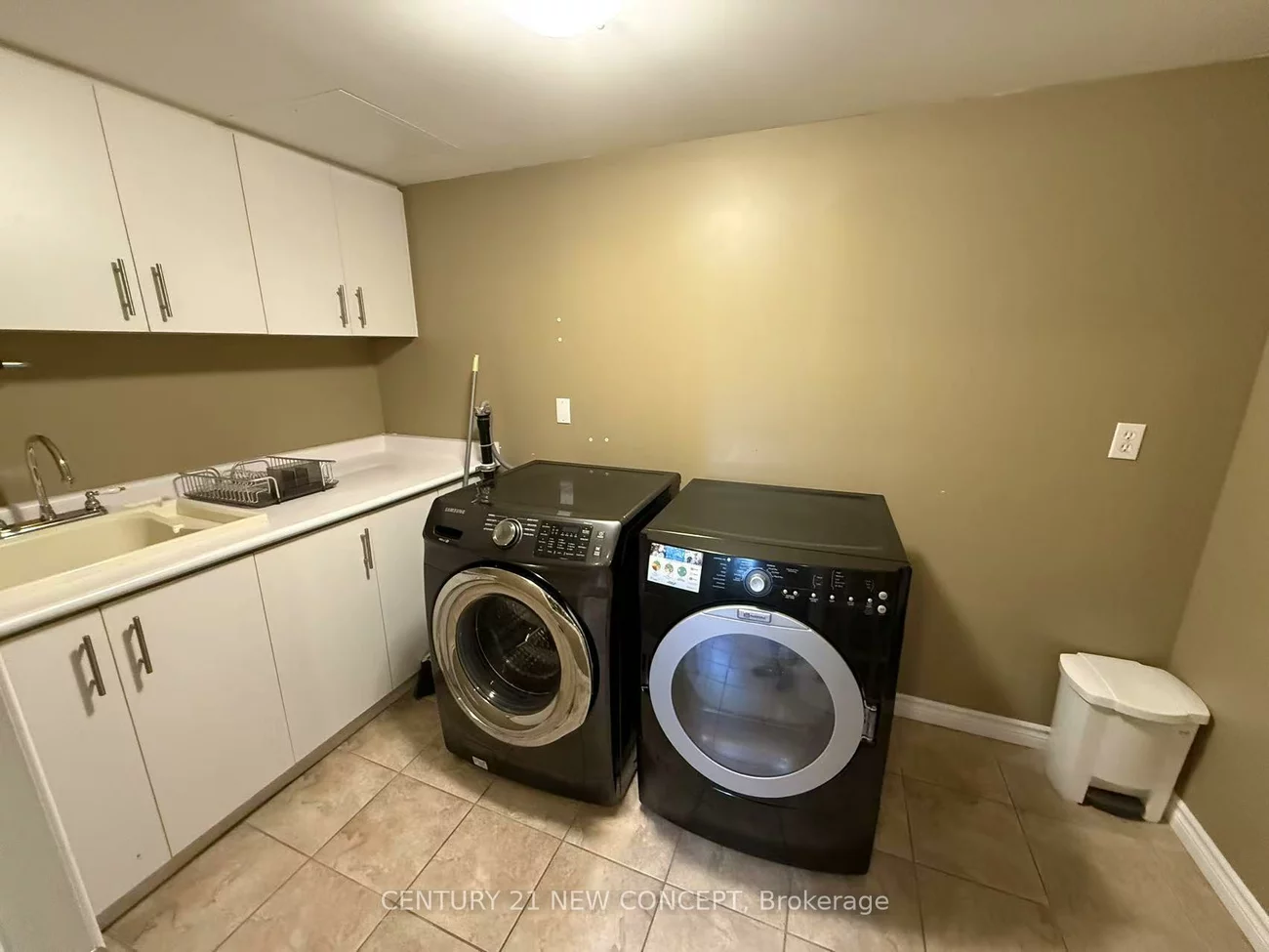 75, Alpaca, Jefferson, Richmond Hill