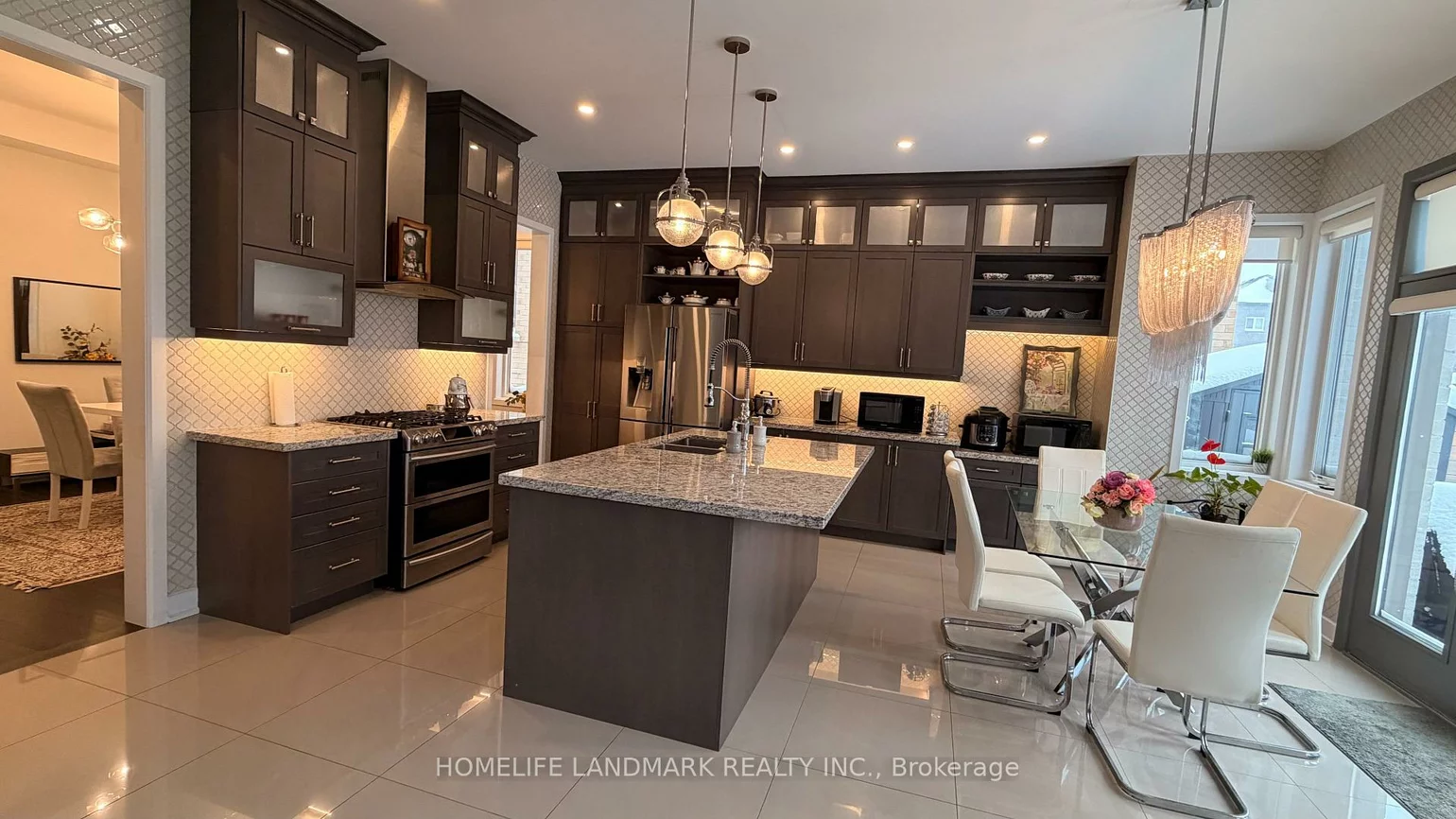 8, Kent Matthew, Oak Ridges, Richmond Hill