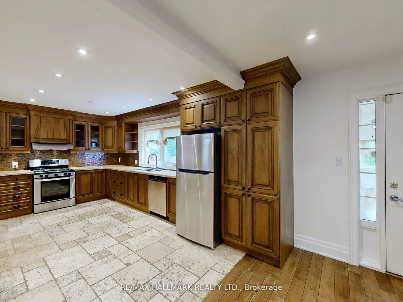 86, Ruggles, Crosby, Richmond Hill