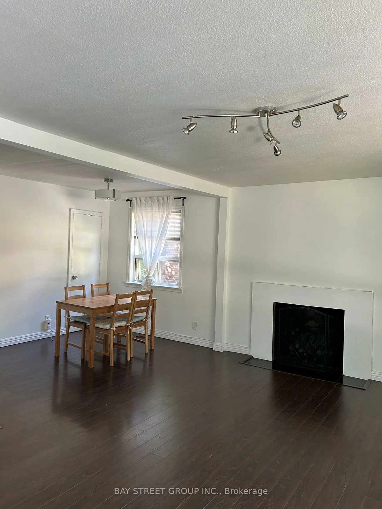 93, Cartier, Crosby, Richmond Hill