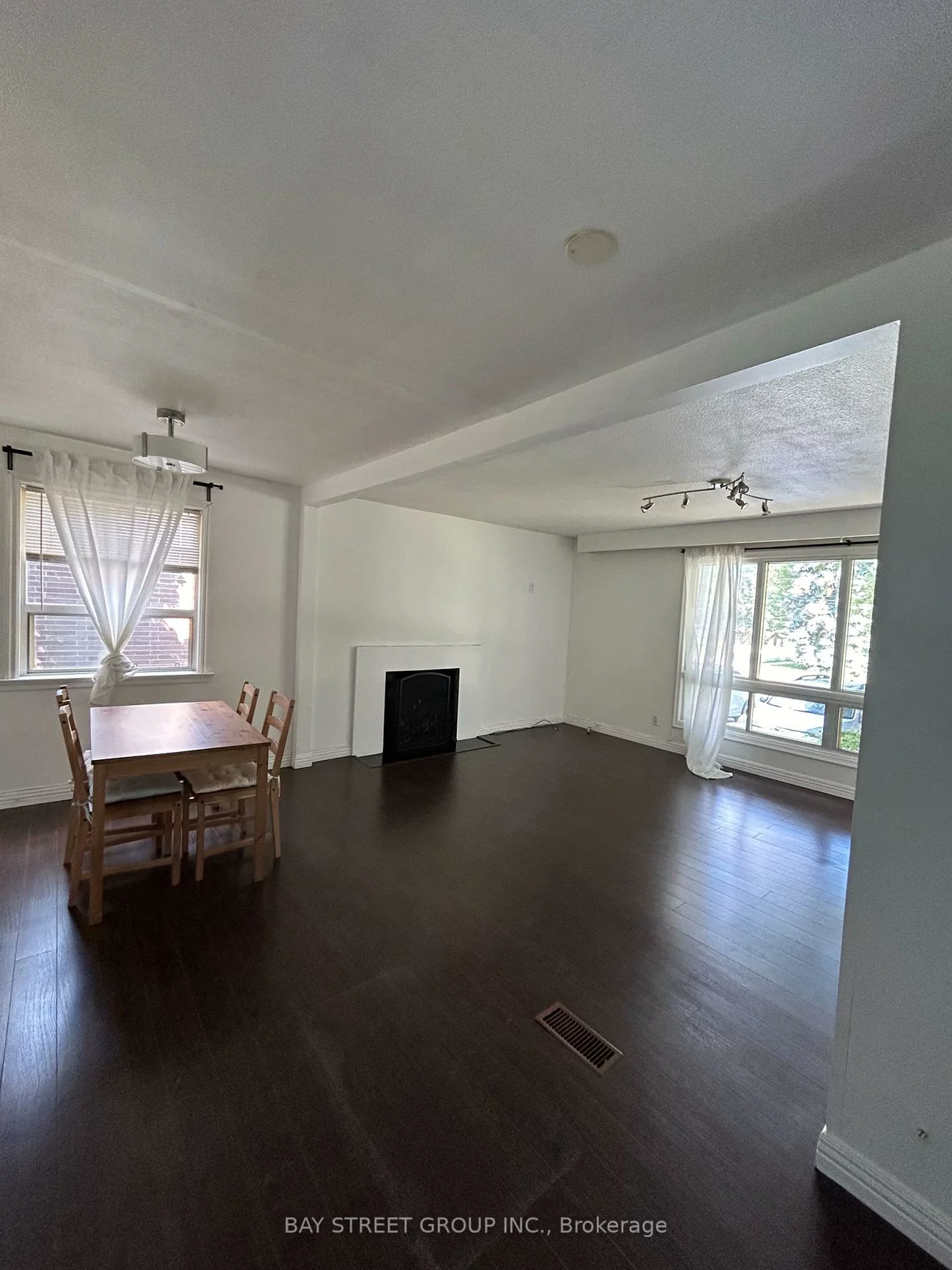 93, Cartier, Crosby, Richmond Hill