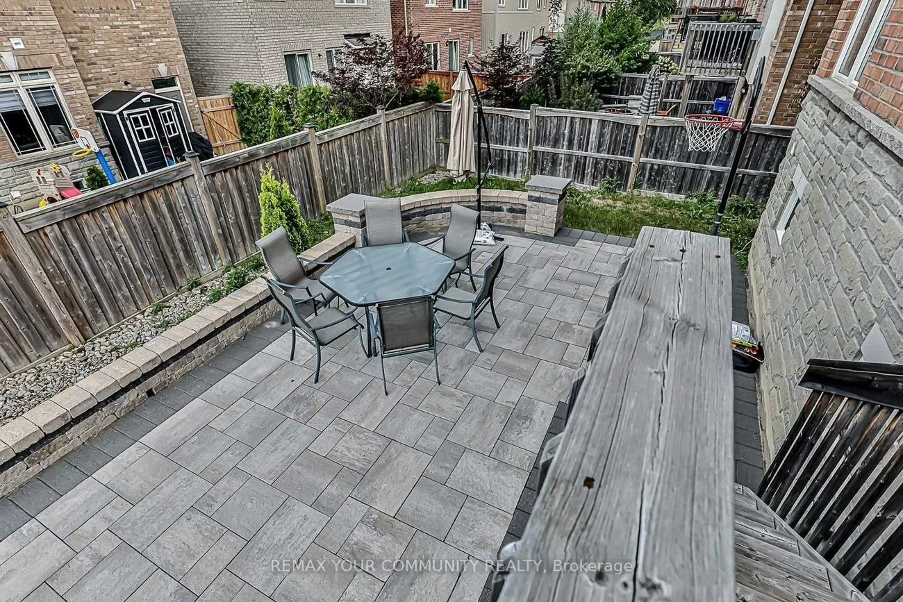 116, Sequin, Jefferson, Richmond Hill